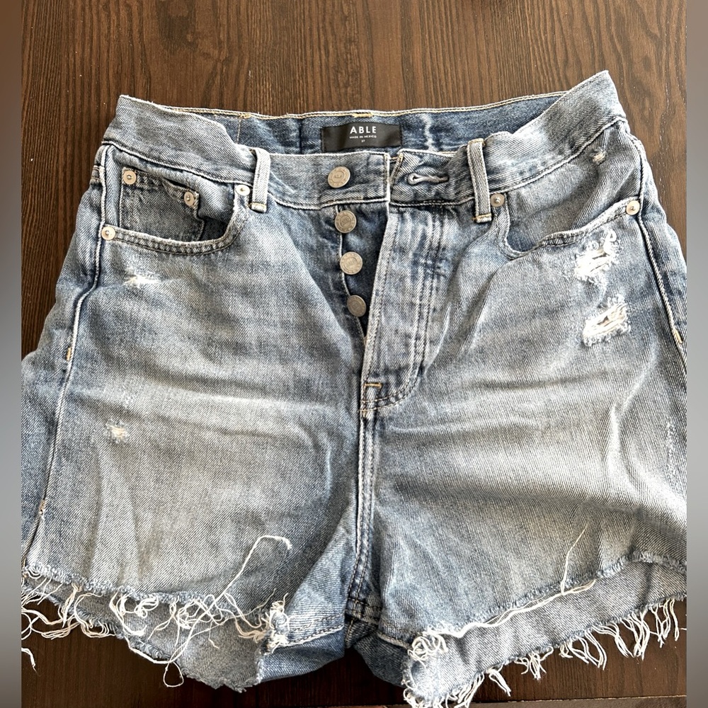 Able size 27 Jean shorts